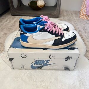 SOLD!! TRAVIS SCOTT FRAGMENT LOW’S